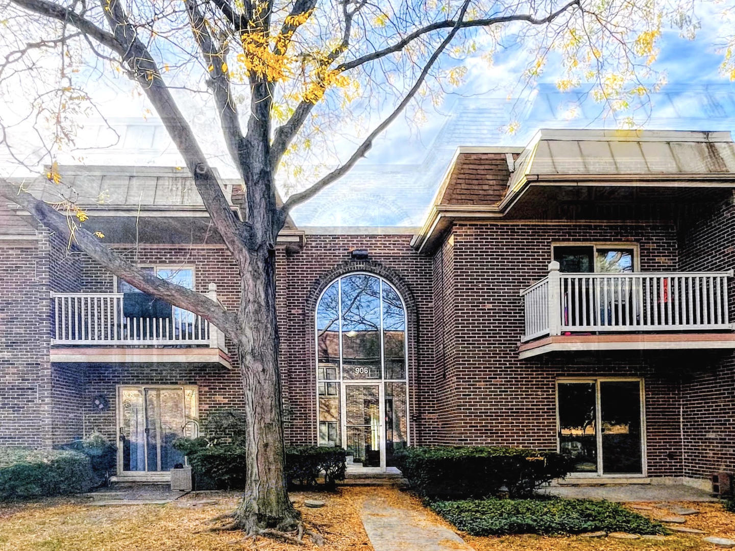 906 W Alleghany Drive Unit 2B — photo