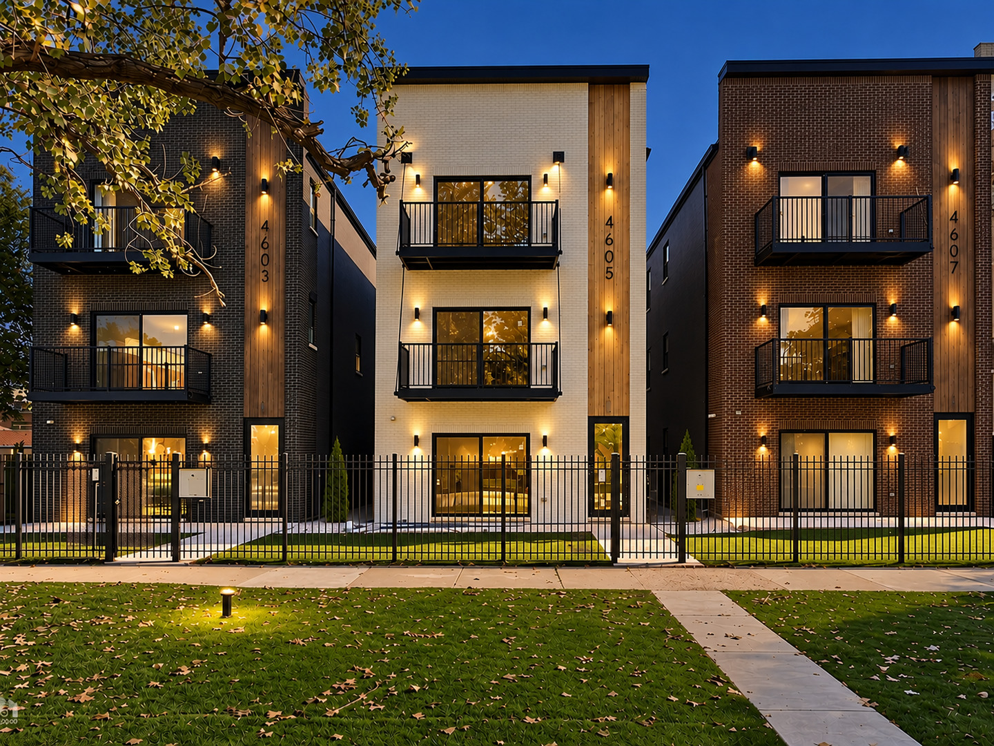 4605 S Prairie Avenue Unit 1 — photo