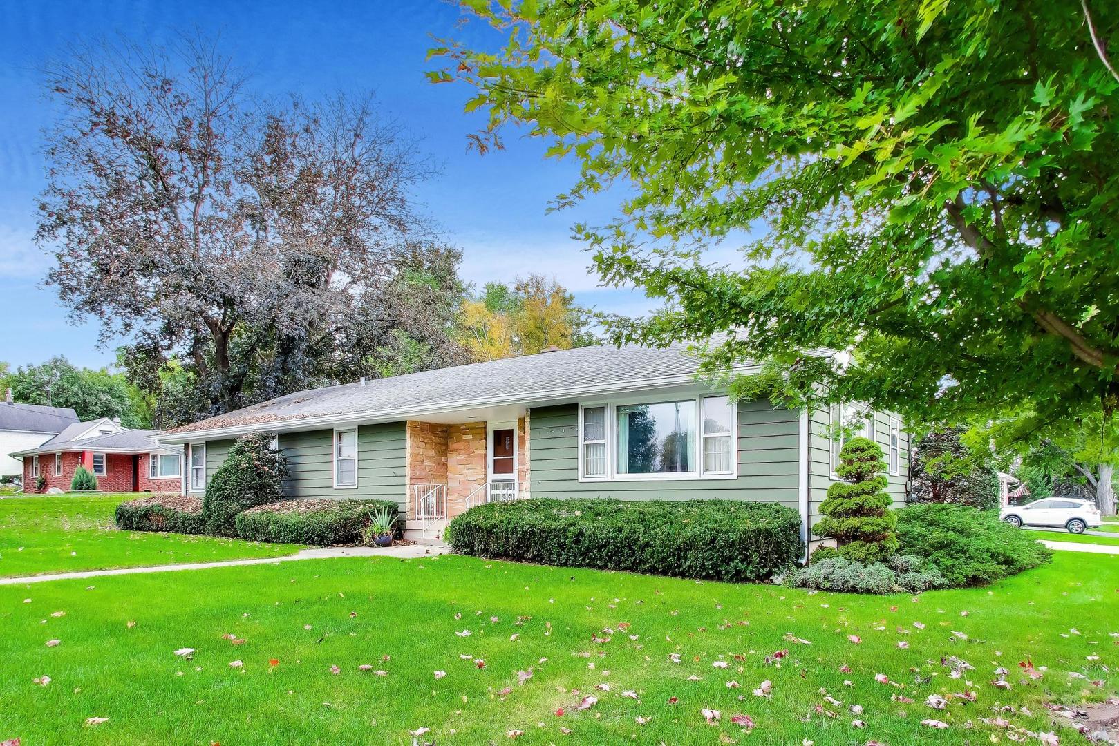 3601 W Clover Avenue — photo