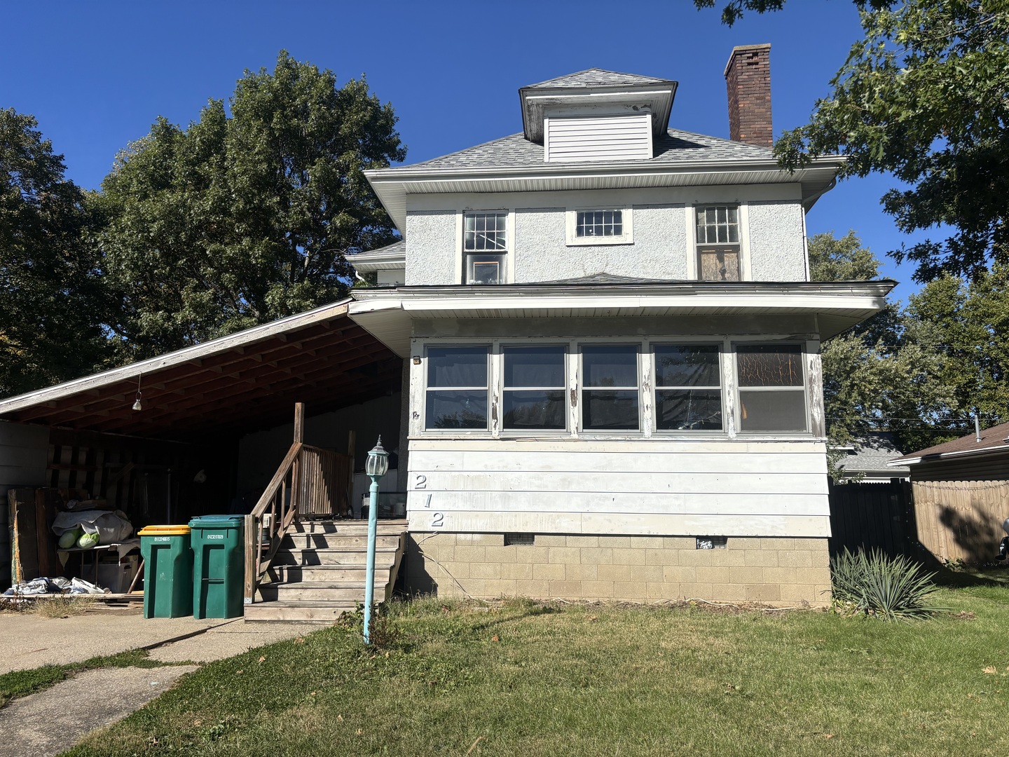 212 W Vine Street — photo