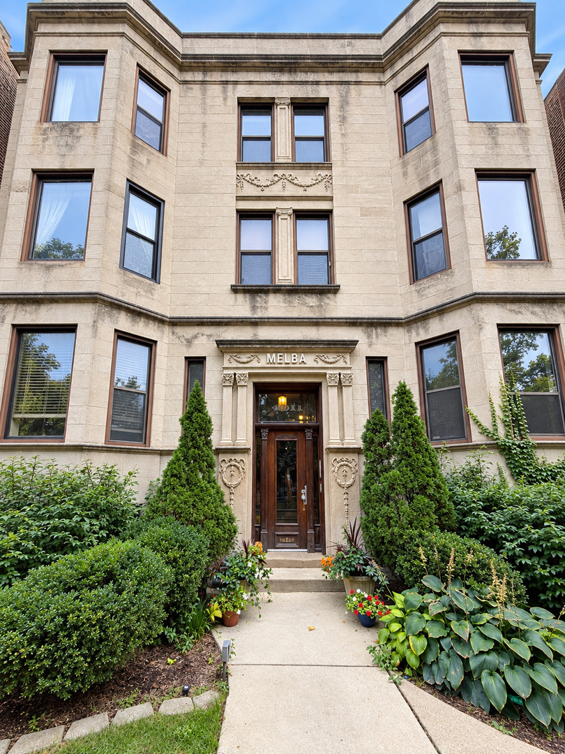 4011 N Kenmore Avenue Unit G3 — photo