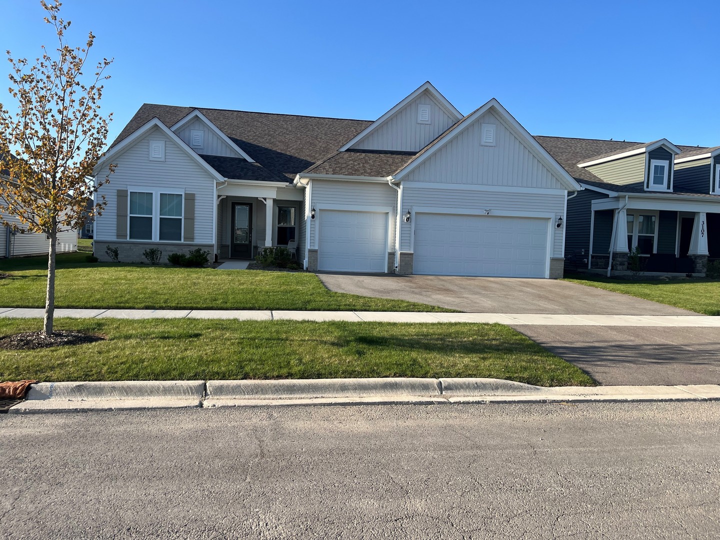 3303 Mallory Creek Lane — photo