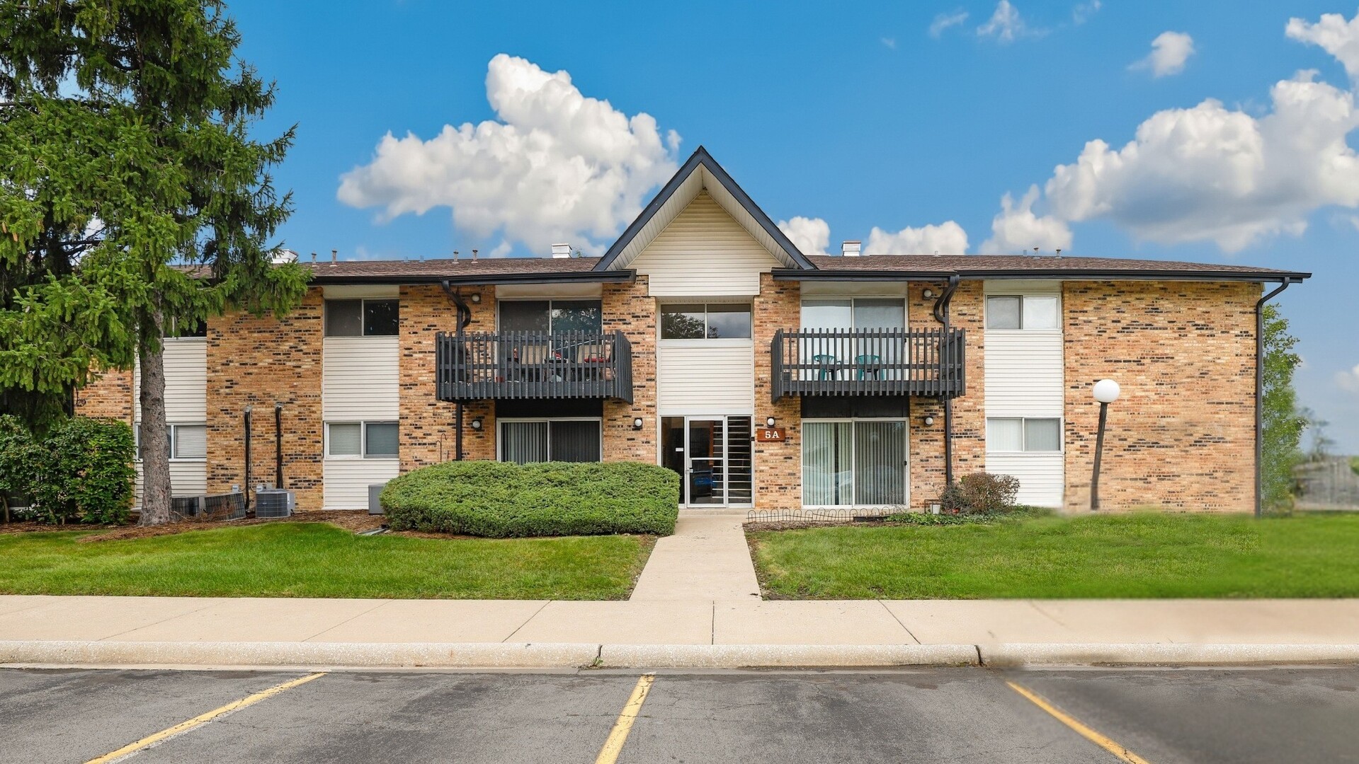 5A Kingery Quarter Unit 5-104 — photo