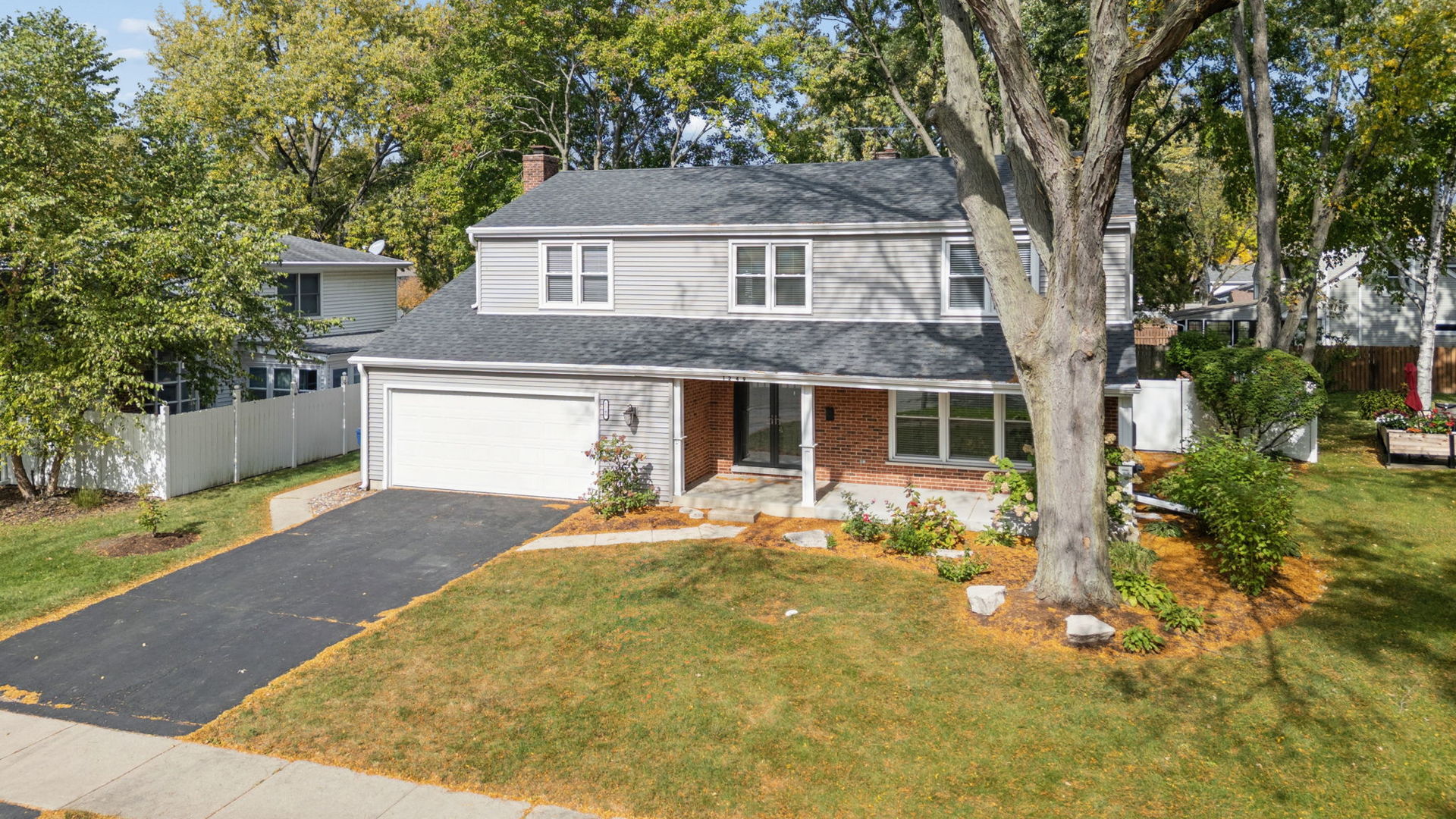 1249 Stonegate Road — photo