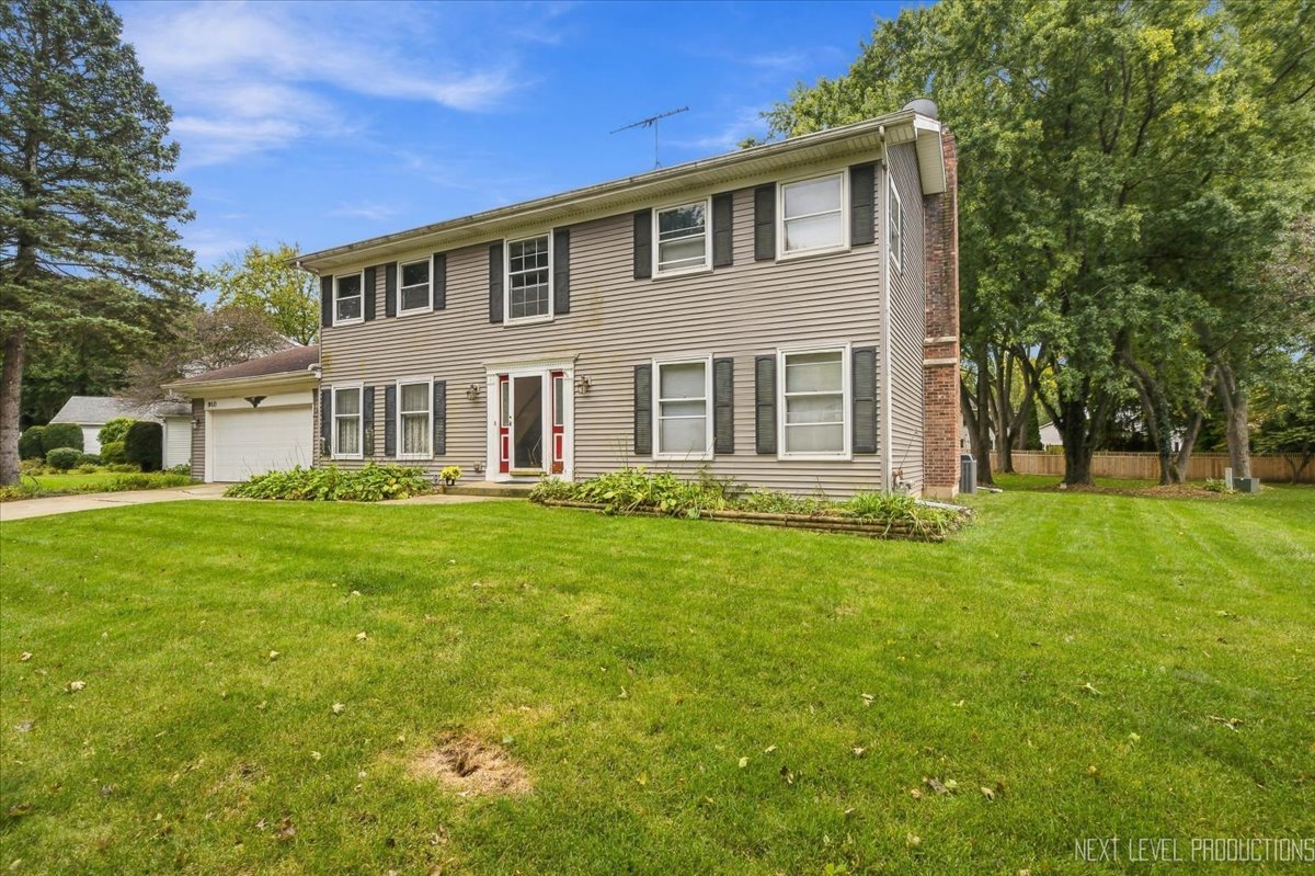 910 Redwing Drive — photo