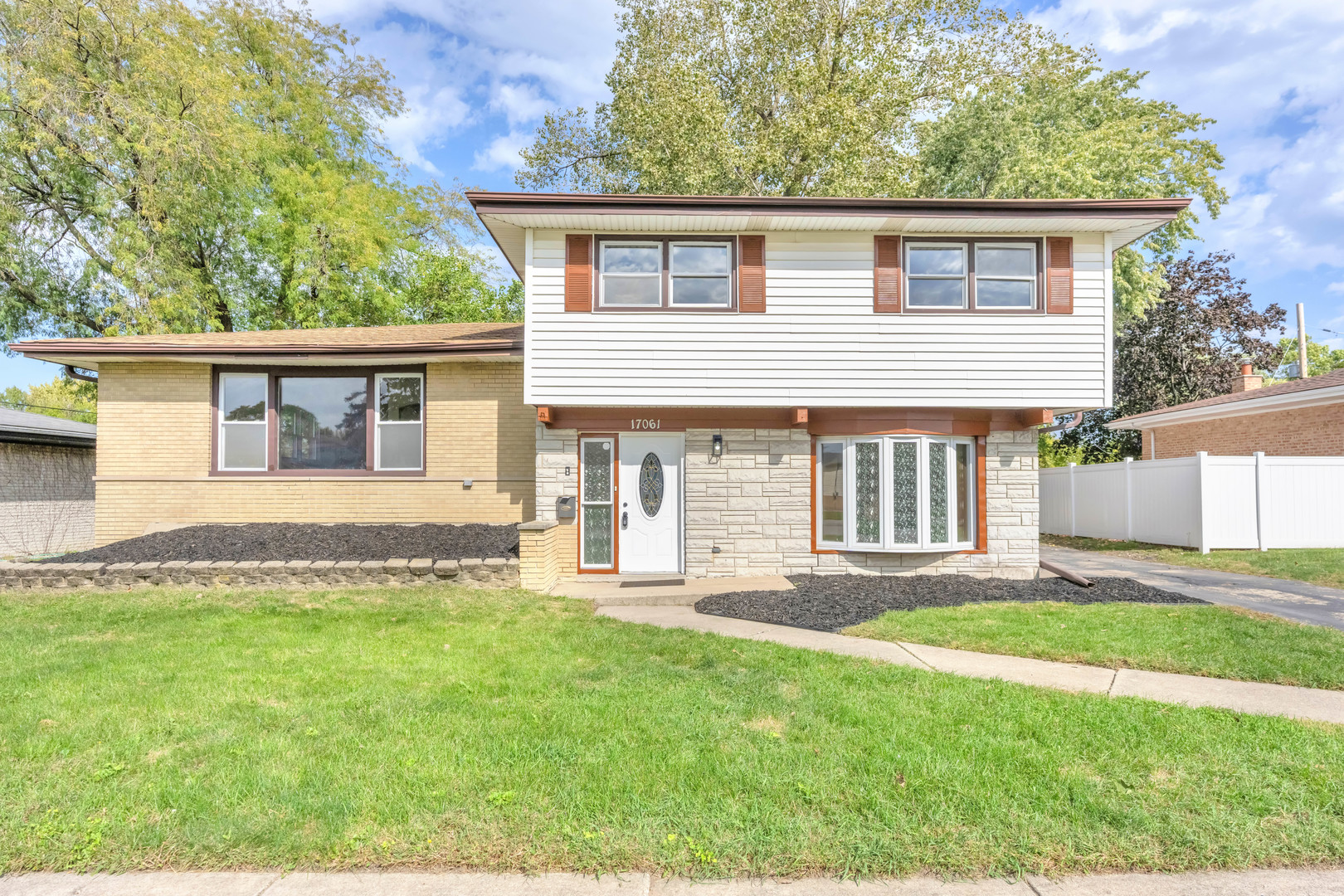 17061 Evans Drive — photo