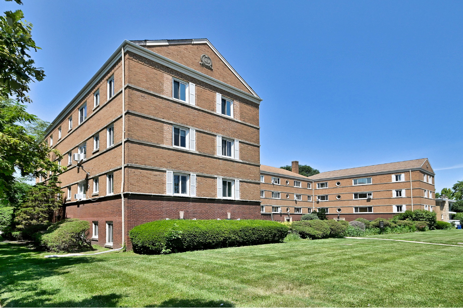 1112 N Harlem Avenue Unit 1 — photo