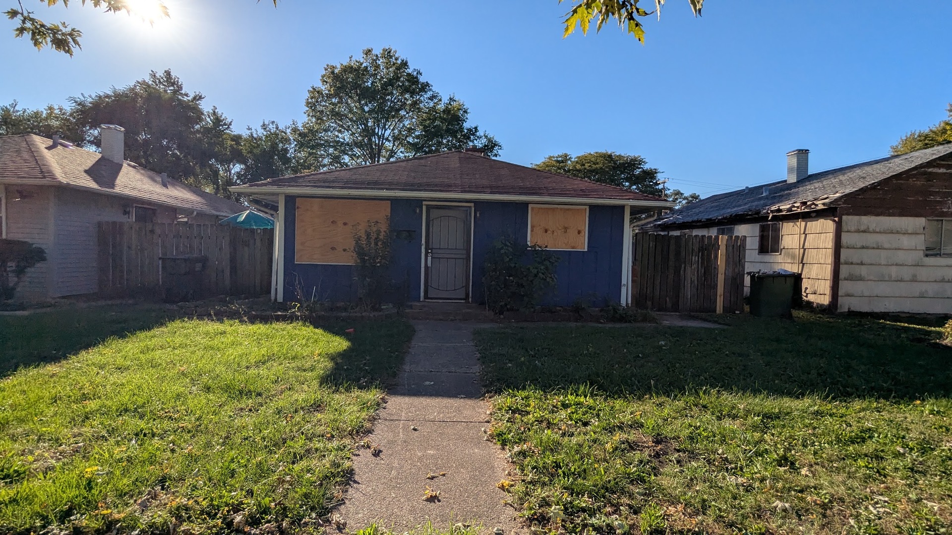 15304 Dante Avenue — photo