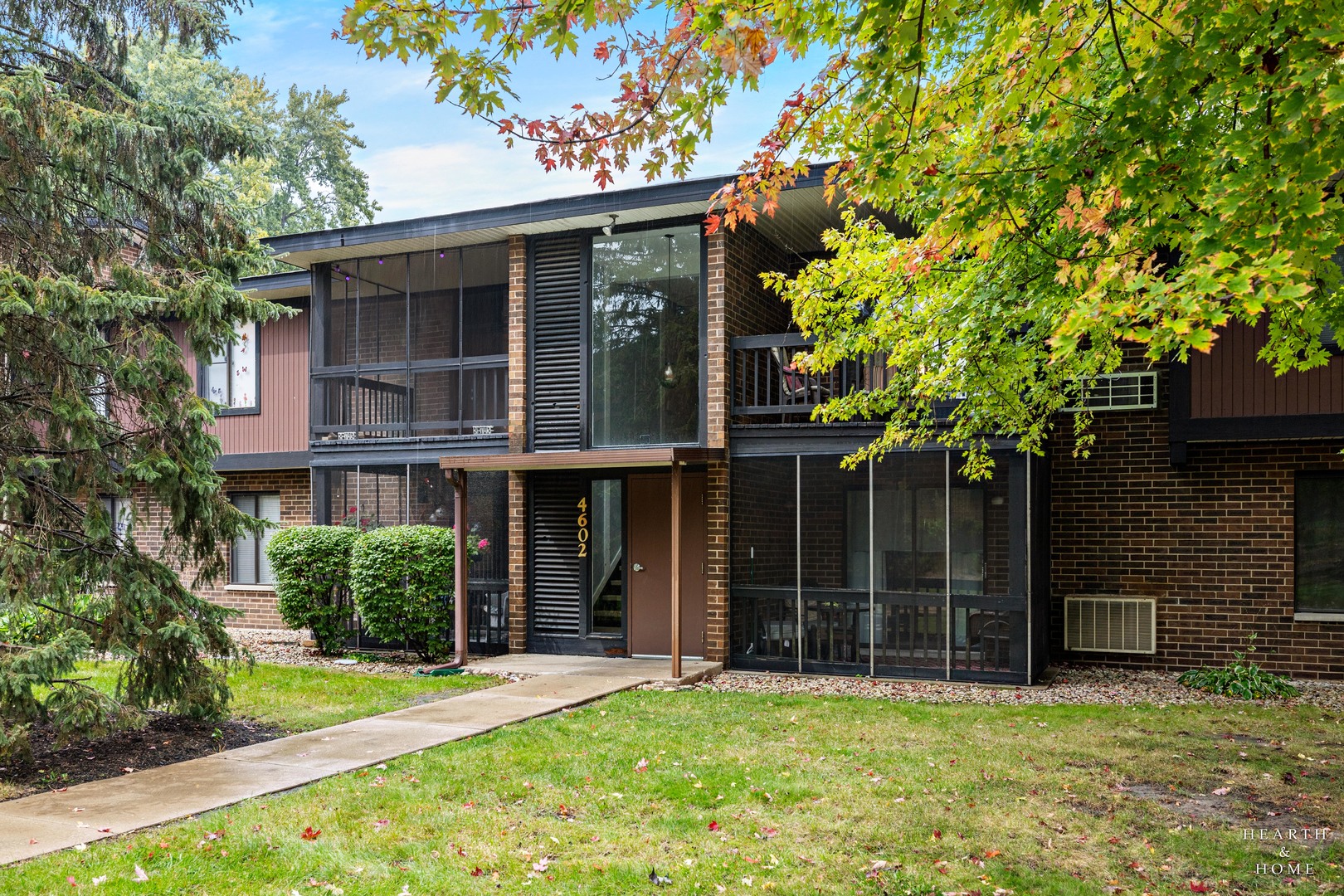 4602 W Northfox Lane Unit 6 — photo