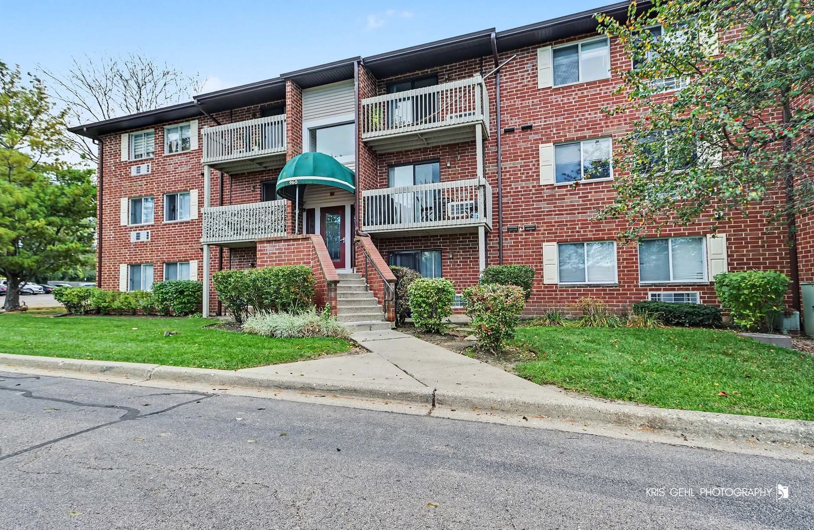 960 N Lakeside Drive Unit 2-a — photo