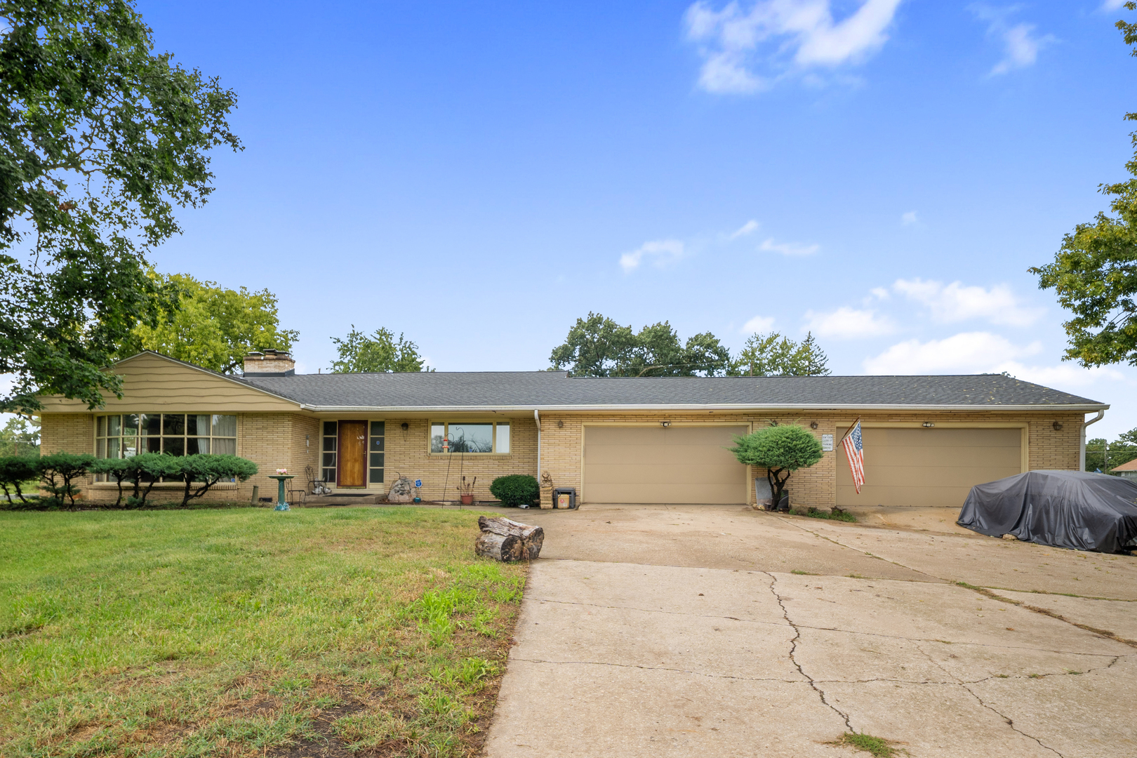 400 Sugar Creek Drive — photo