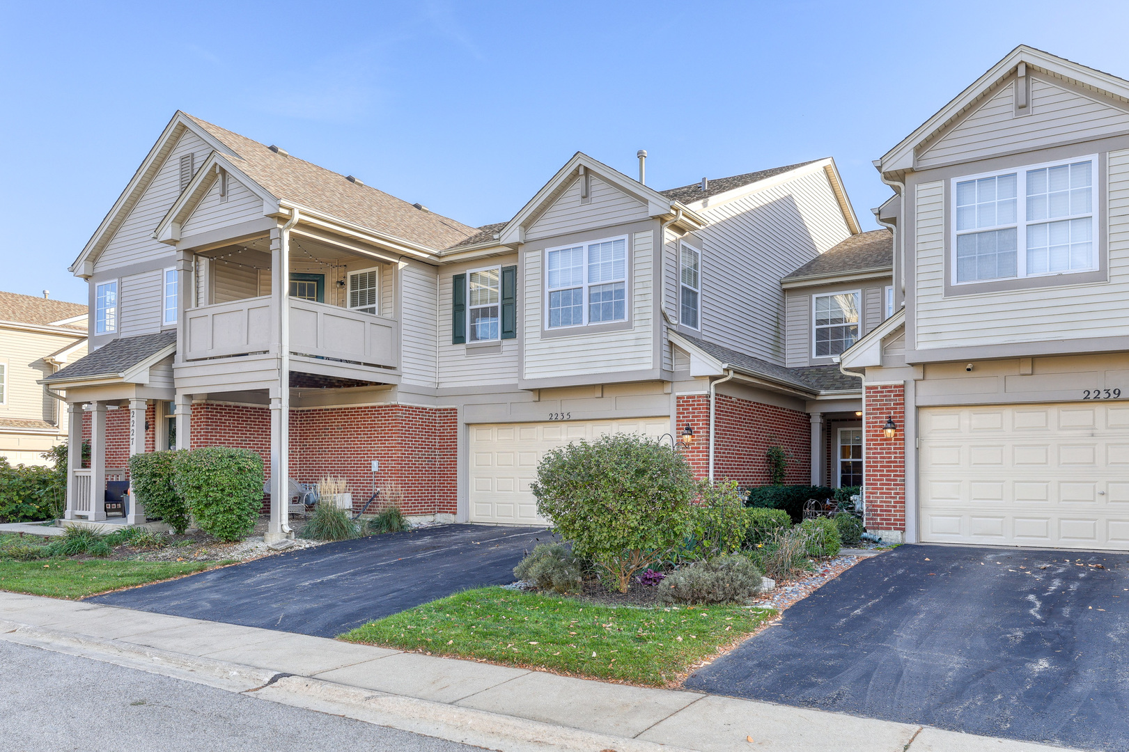 2235 Vanderbilt Drive — photo