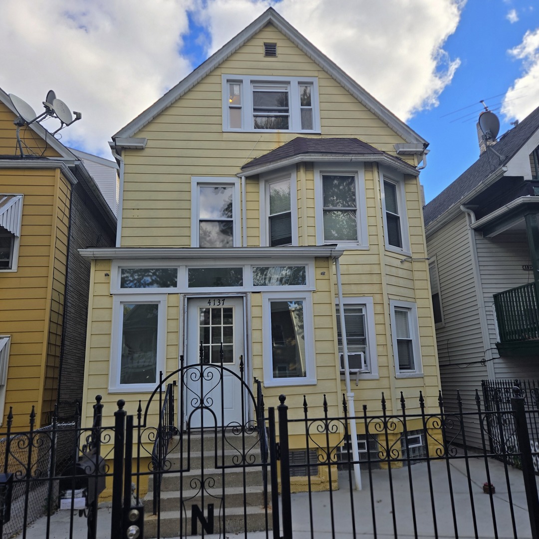 4137 N Bernard Street Unit 3 — photo