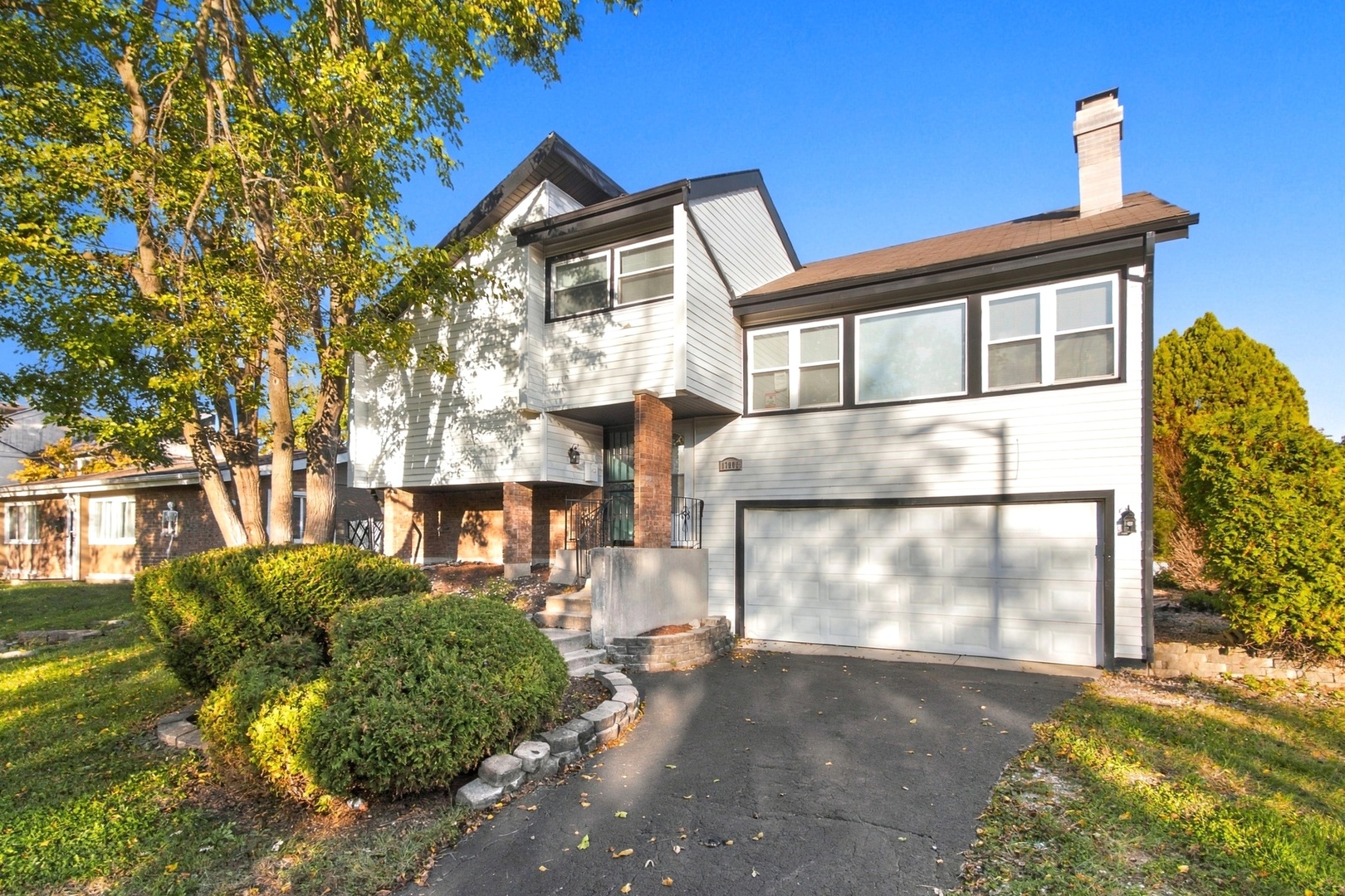 17909 Chartres Court — photo
