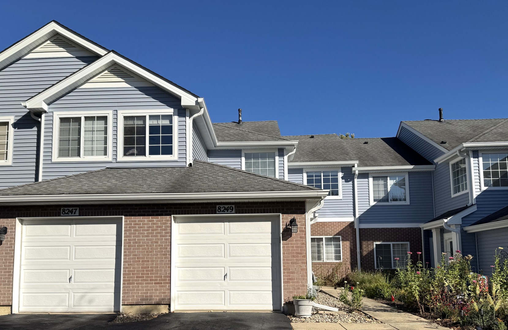 8249 Ripple Ridge, Darien, IL 60561 — photo 2