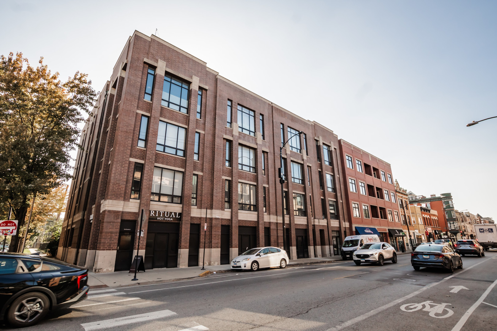 2239 W North Avenue Unit 2a — photo