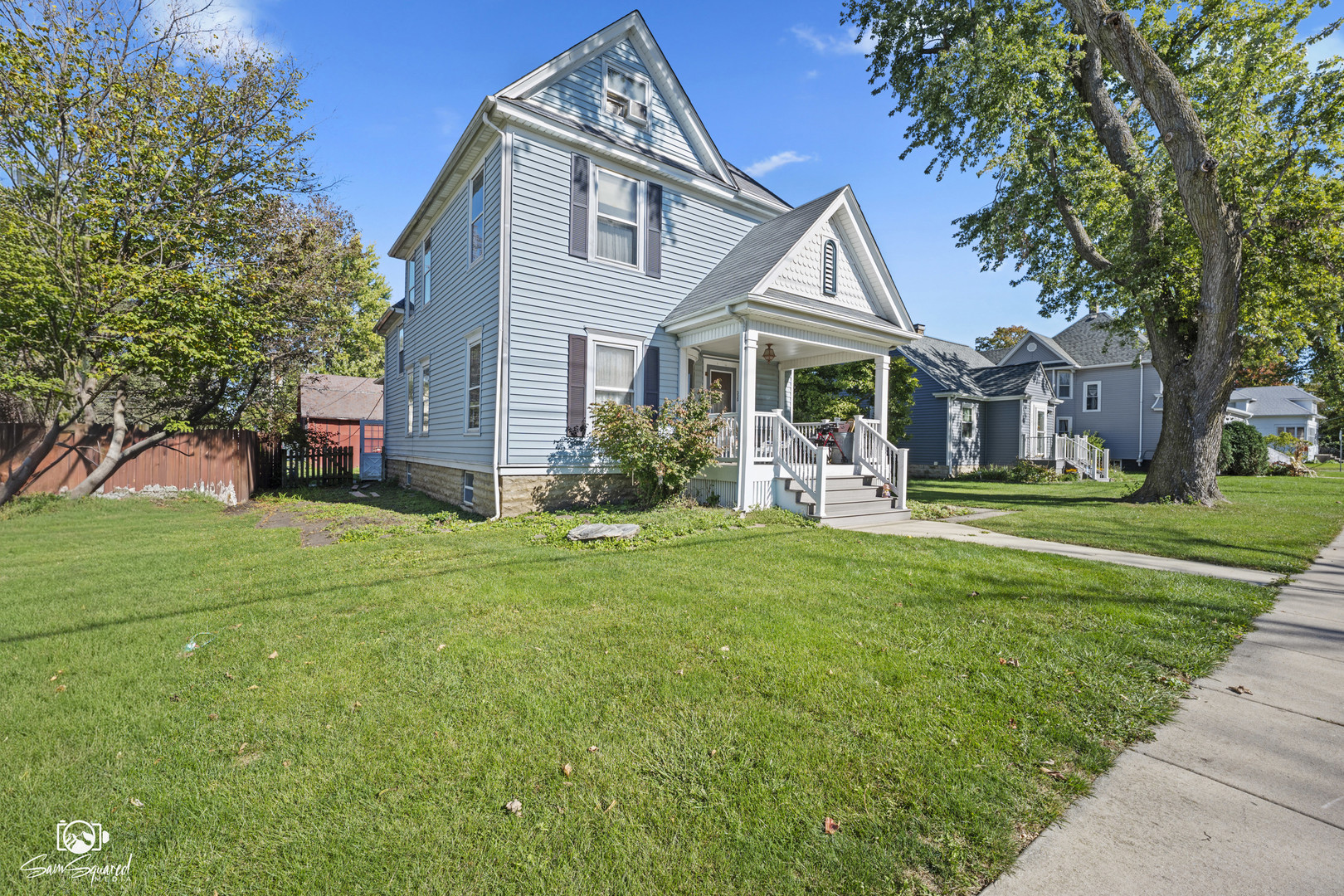330 E North Street — photo