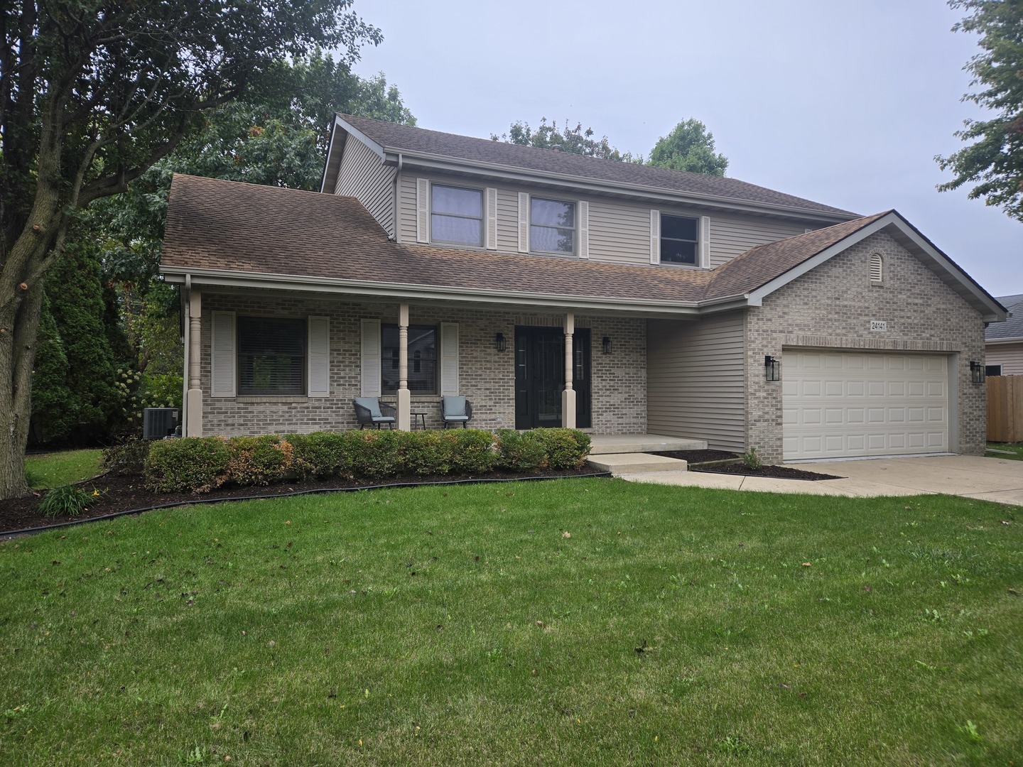 24141 Brown Lane — photo