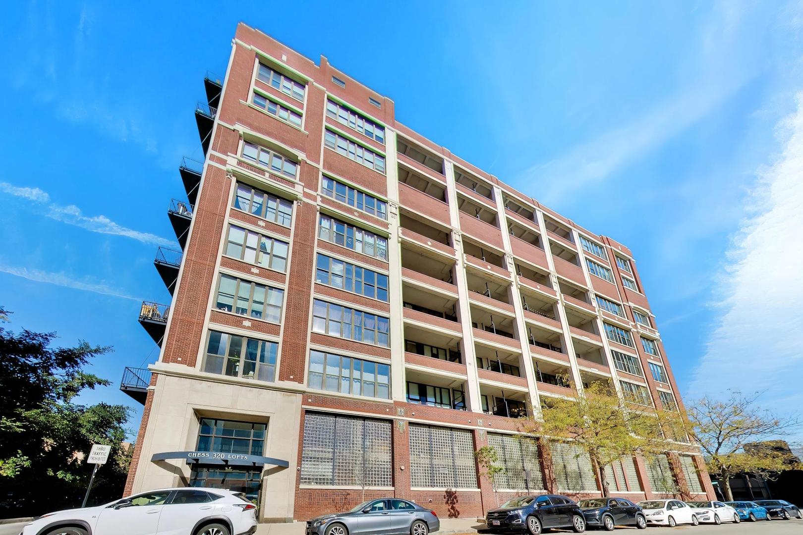 320 E 21st Street Unit 406 — photo