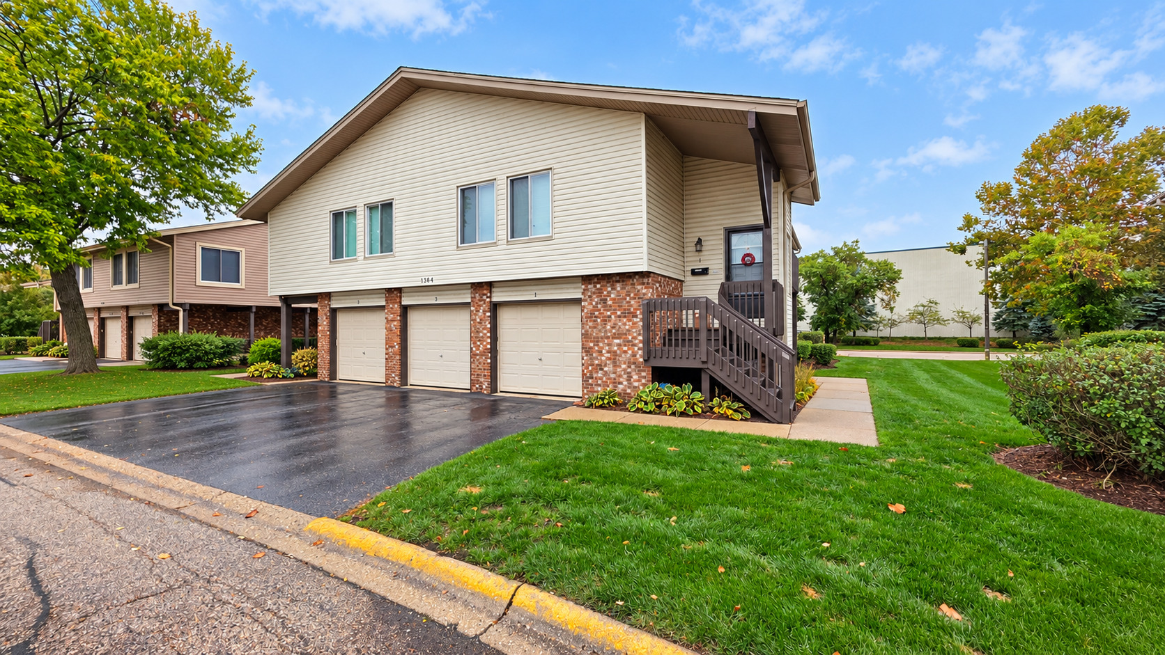 1354 Kingsbury Drive Unit 2 — photo