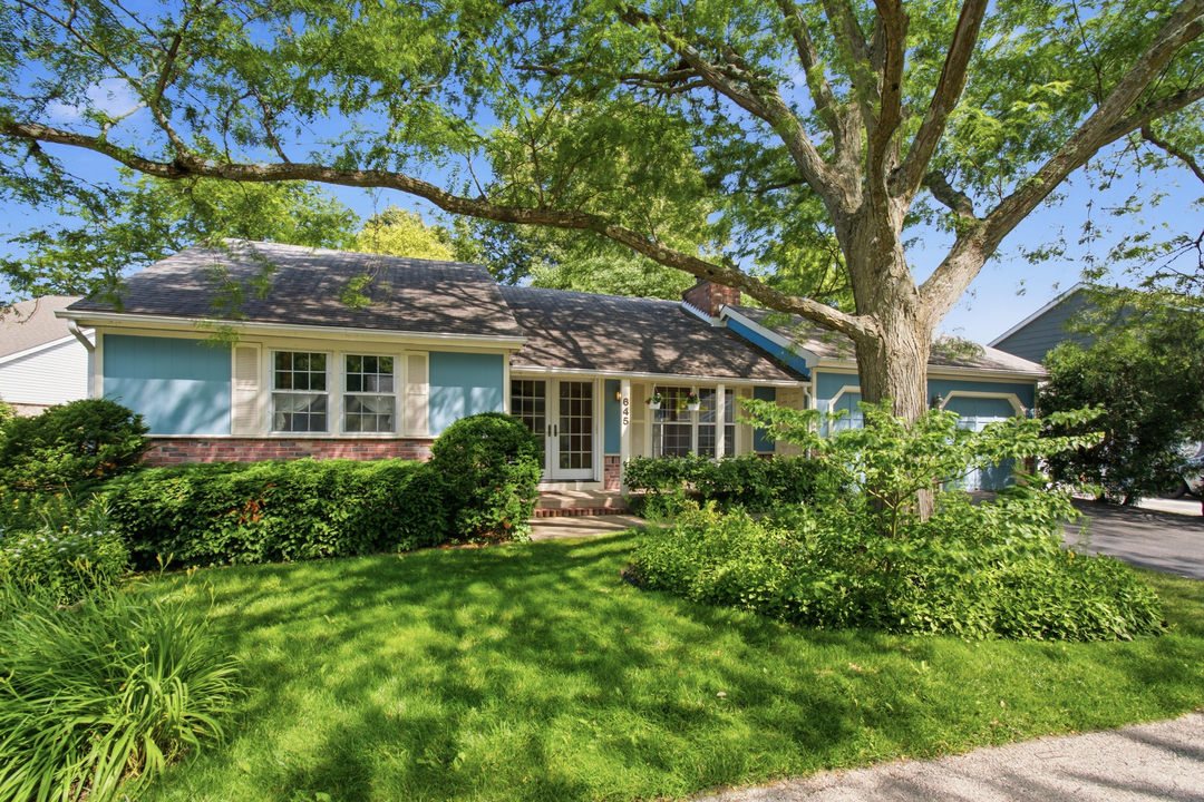 645 Stout Court — photo