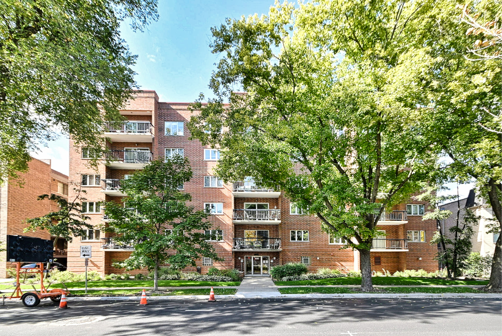 820 Graceland Avenue Unit 505 — photo