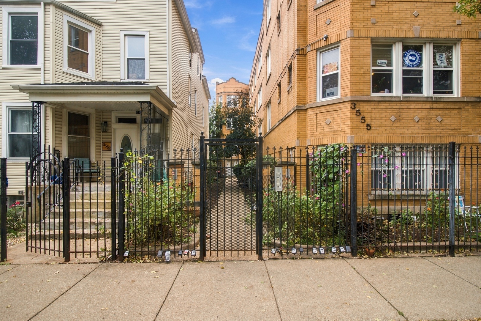 3555 W Lyndale Street Unit Gb — photo
