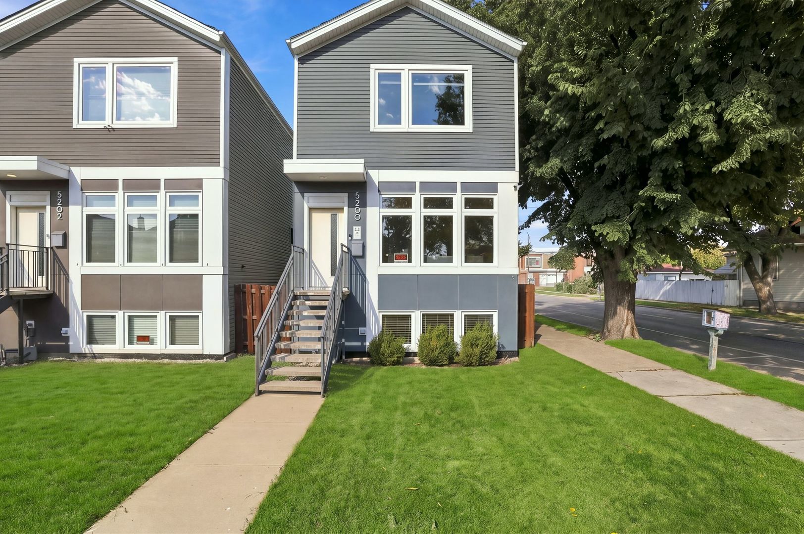 5200 W Eddy Street — photo