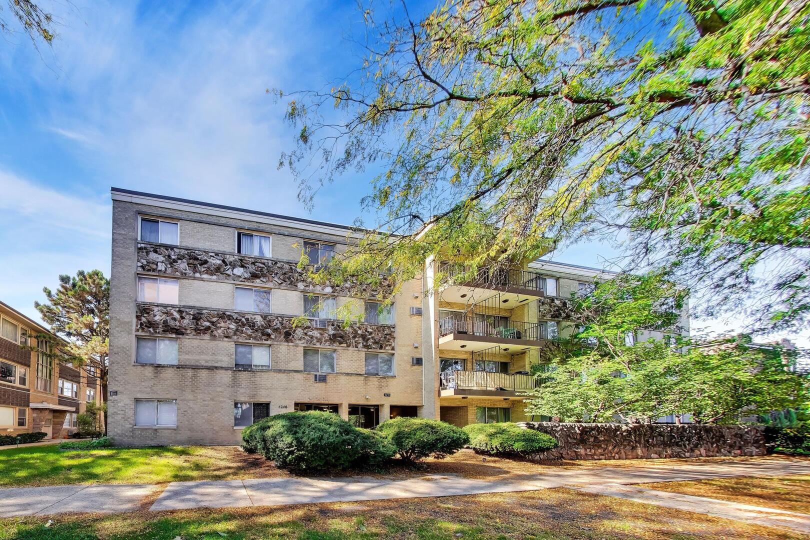 4240 N Keystone Avenue Unit 3E — photo