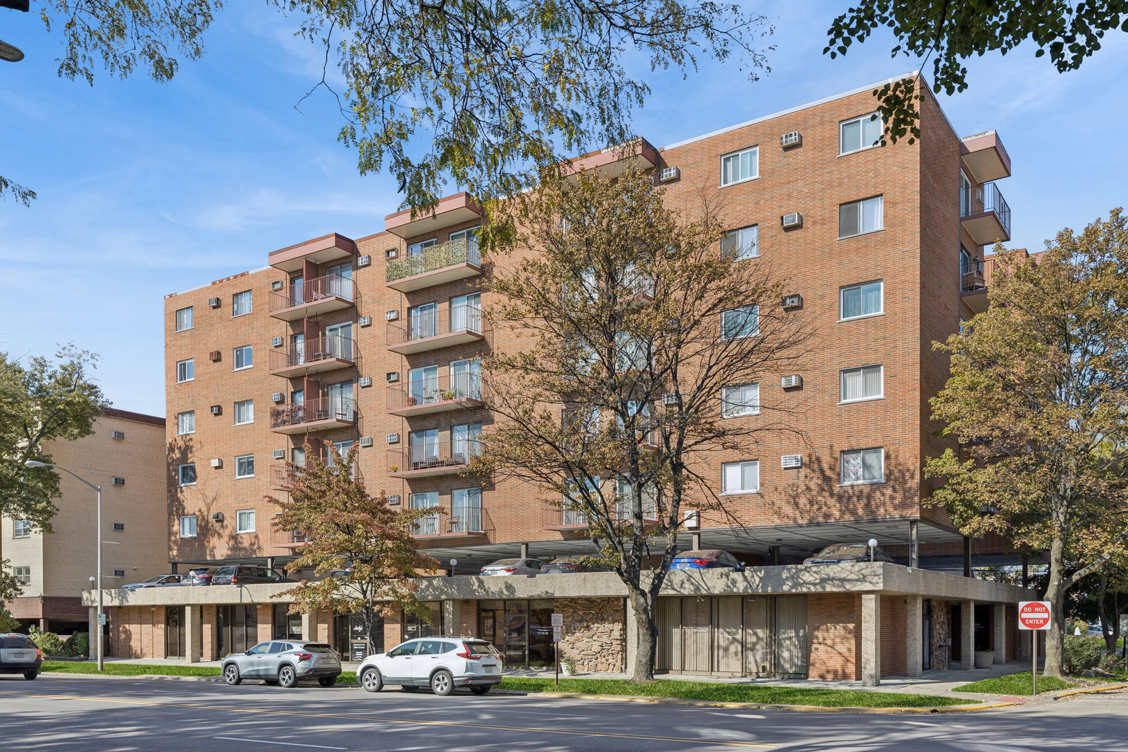 7830 W North Avenue Unit 513 — photo