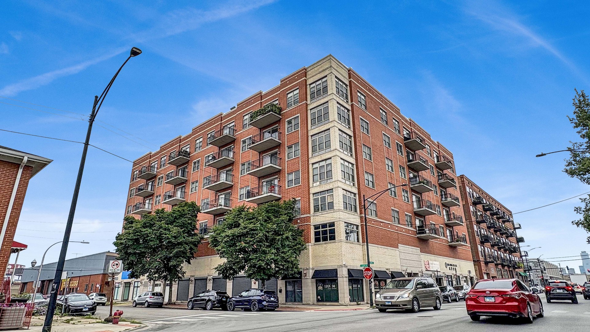 2322 S Canal Street Unit 411 — photo