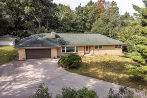 141 County Line Road — photo