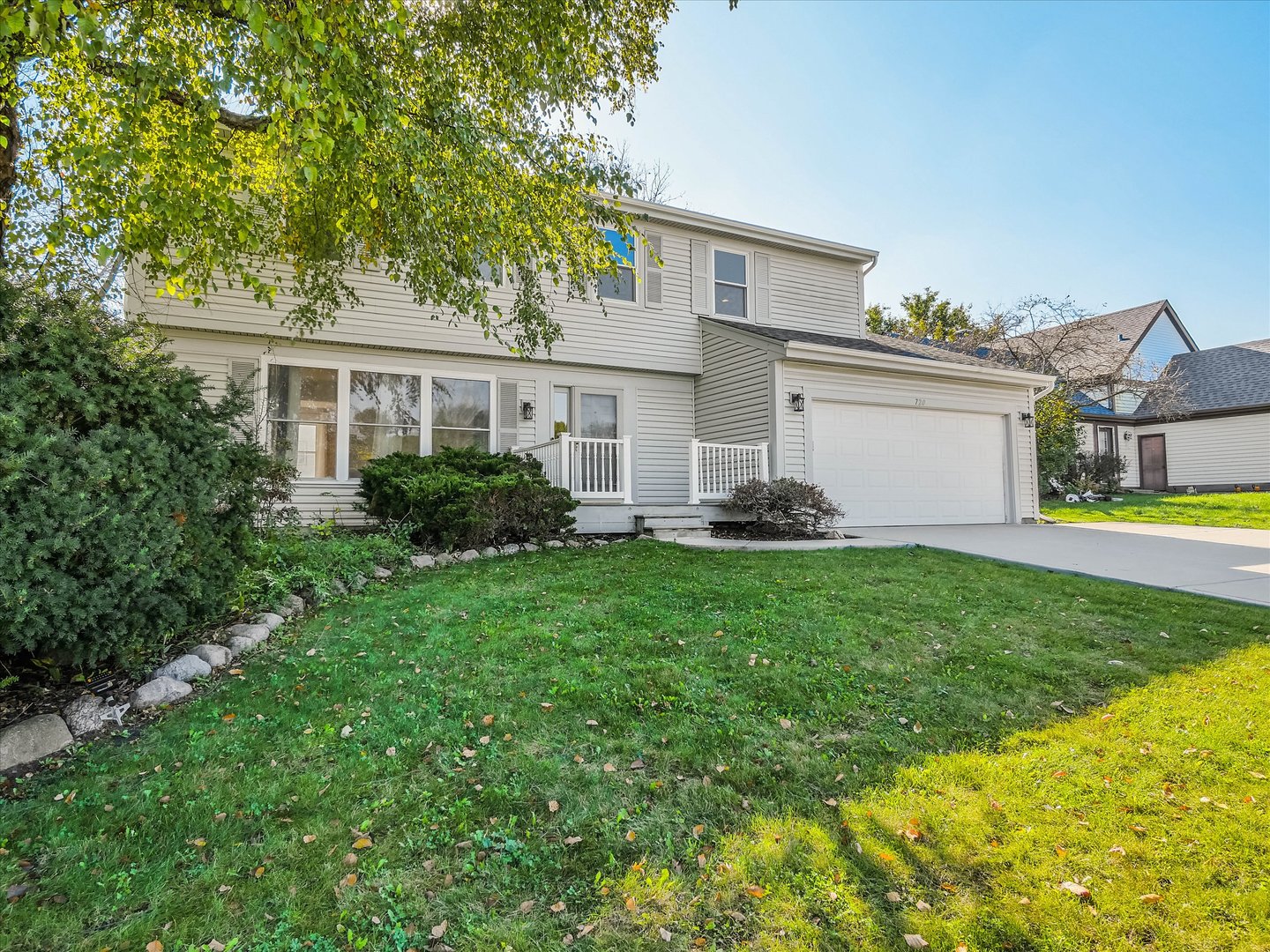 720 Kingsbridge Way — photo