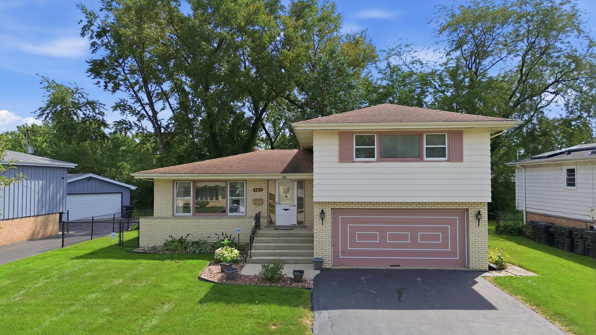 737 E 170th Place — photo