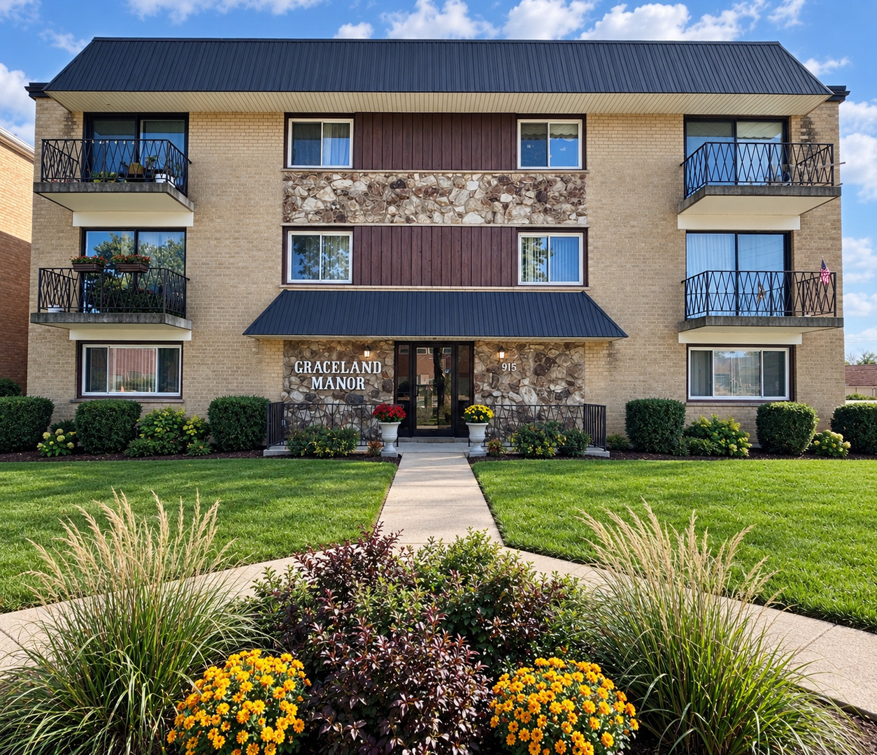 915 Graceland Avenue Unit 1C — photo