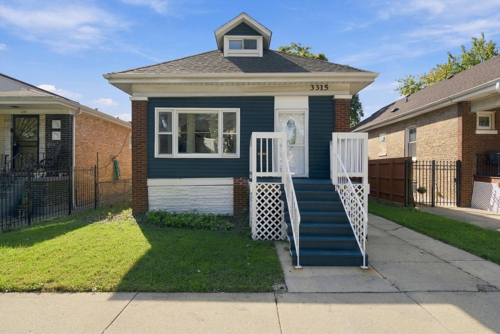 3315 W 61st Street — photo
