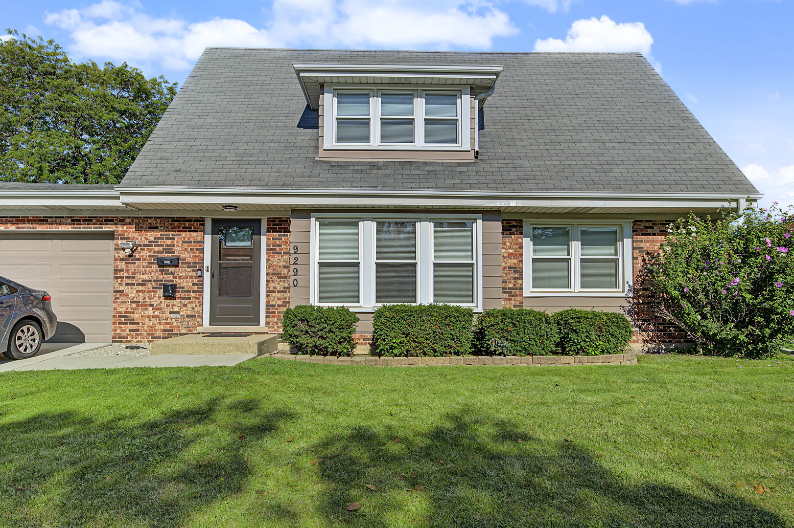 9290 N Courtland Drive Unit 1 — photo