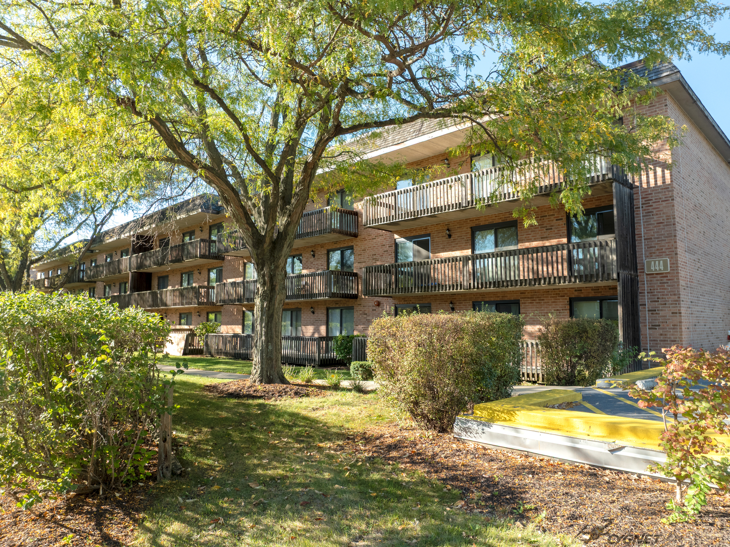 444 Redondo Drive Unit 202 — photo
