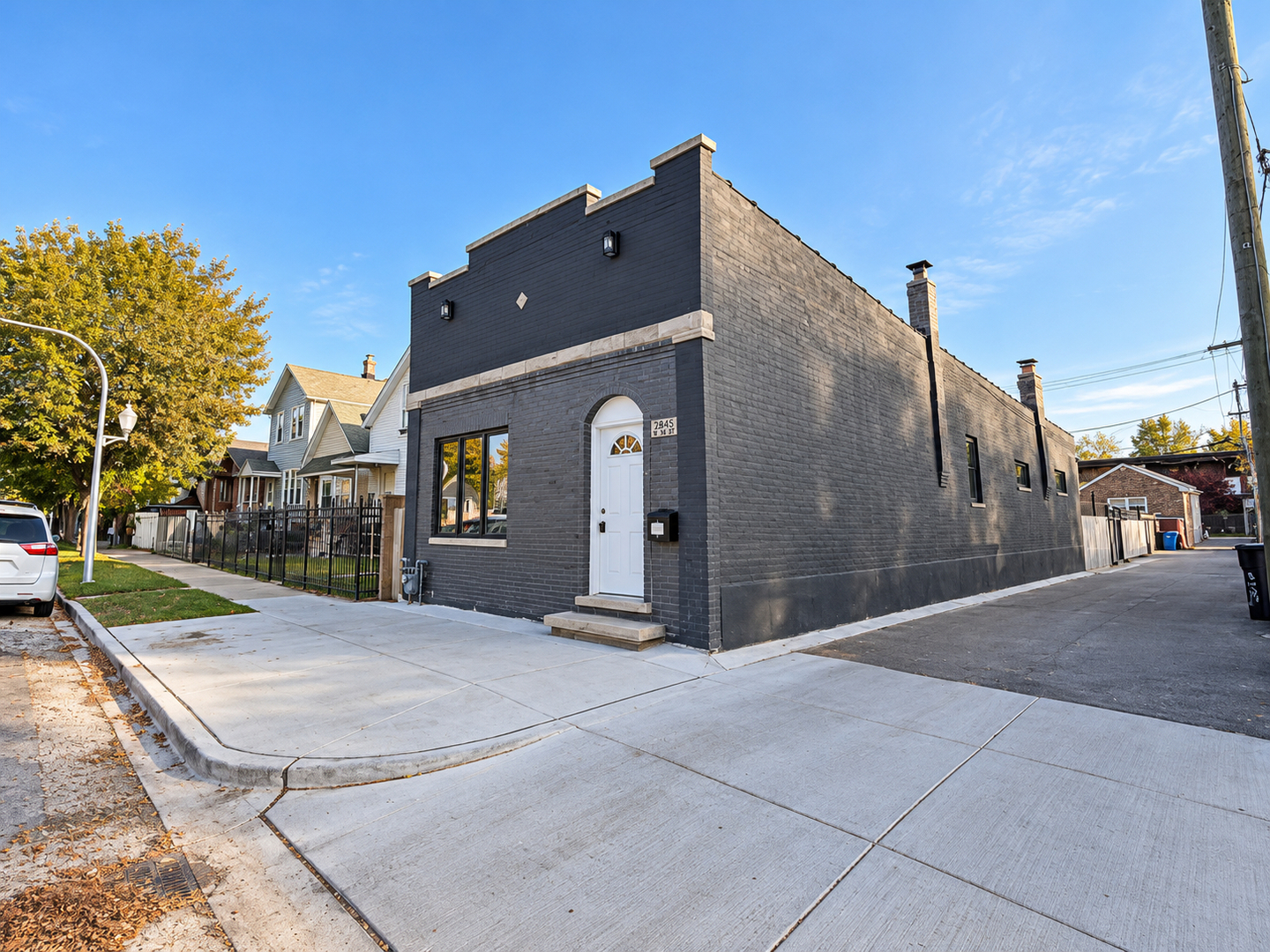 2845 W 36th Street — photo