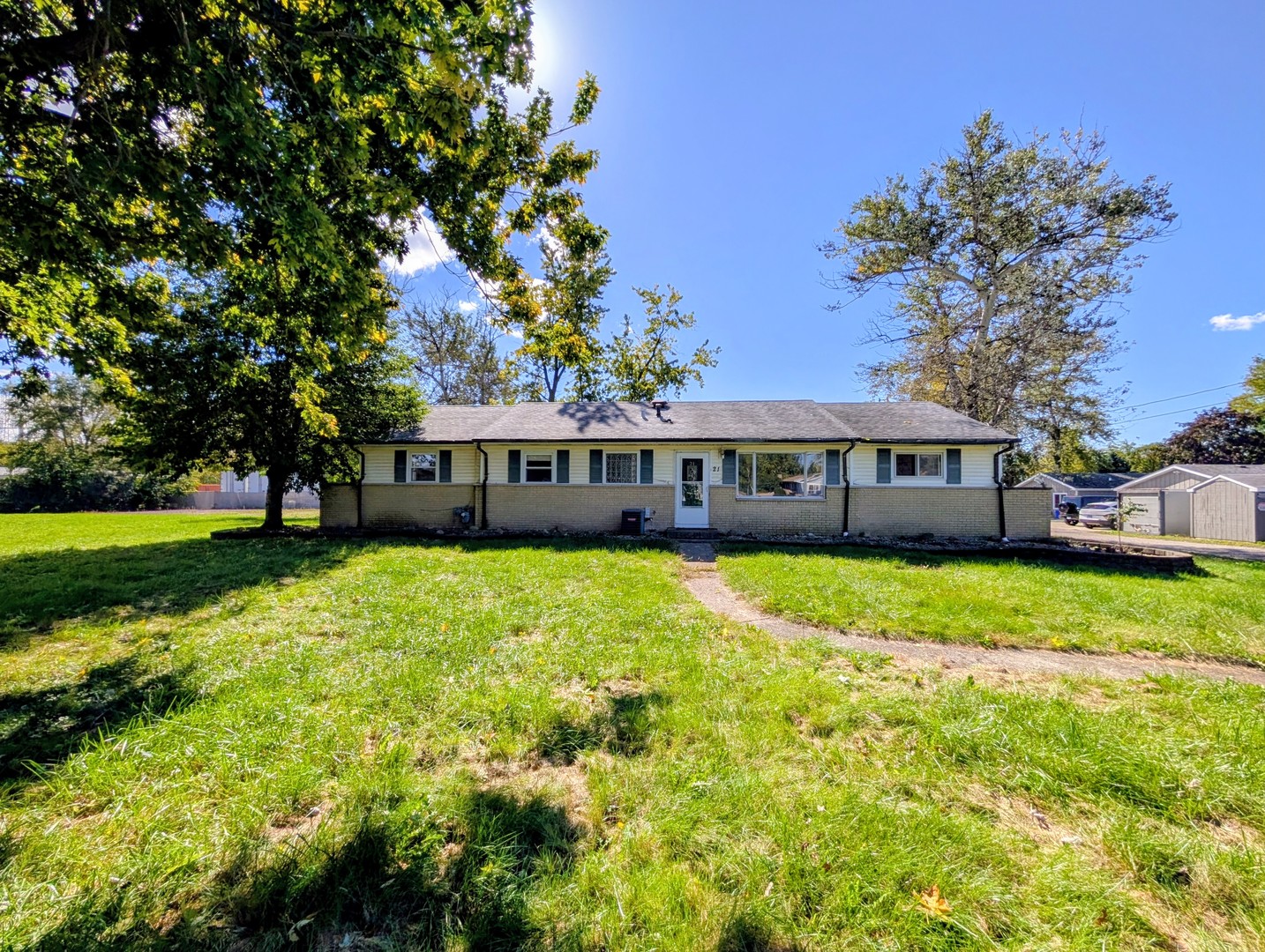 21 E Romeo Road Unit a — photo