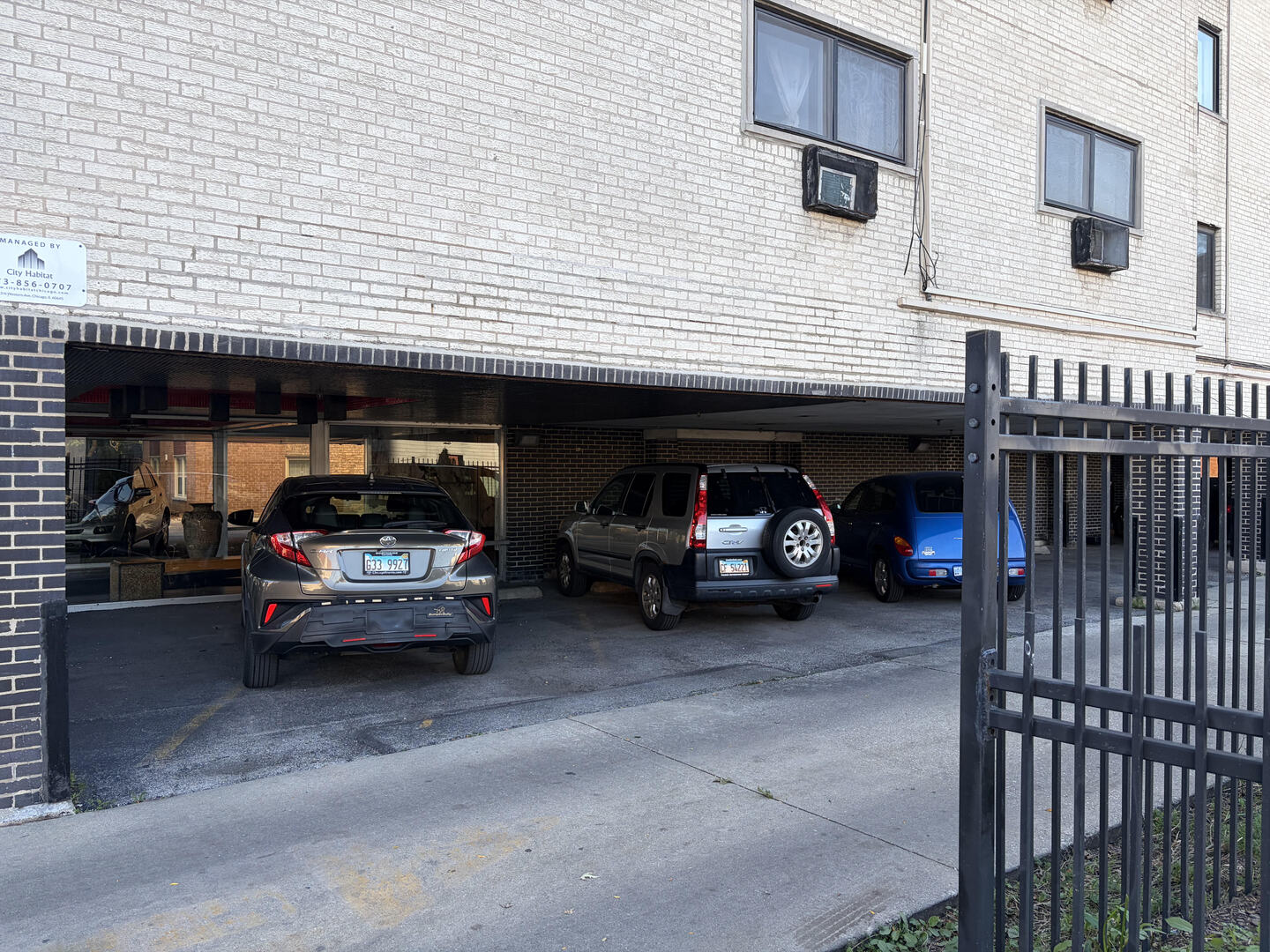 7540 N Ridge Boulevard Unit 5a — photo