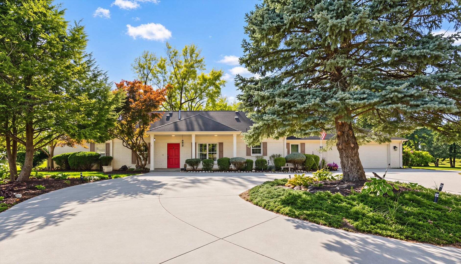 3325 Stoneybrook Drive — photo