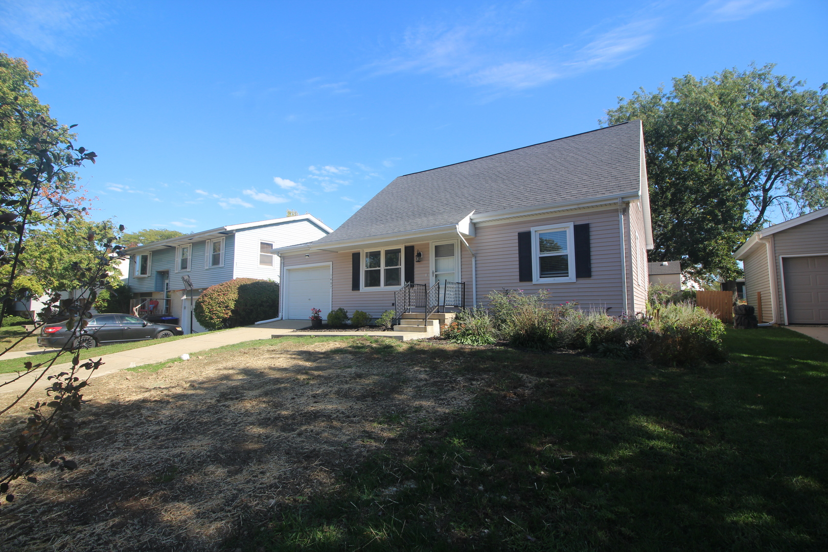 1407 Ridgeport Avenue — photo