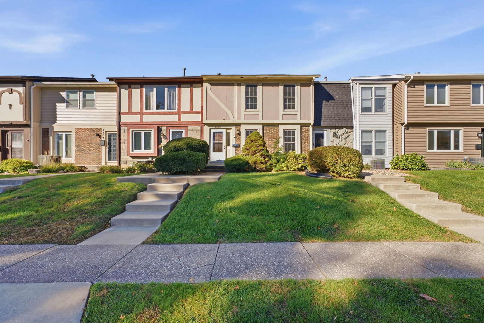 4610 Warren Street Unit 4 — photo