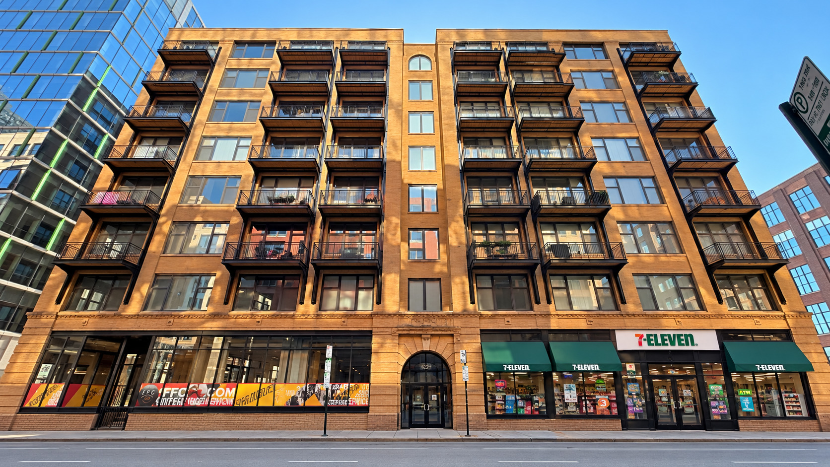 625 W Jackson Boulevard Unit 310 — photo