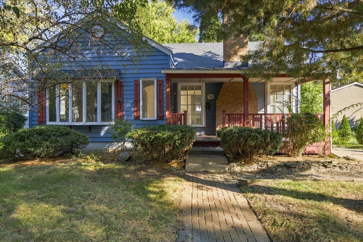 31 Logan Avenue — photo
