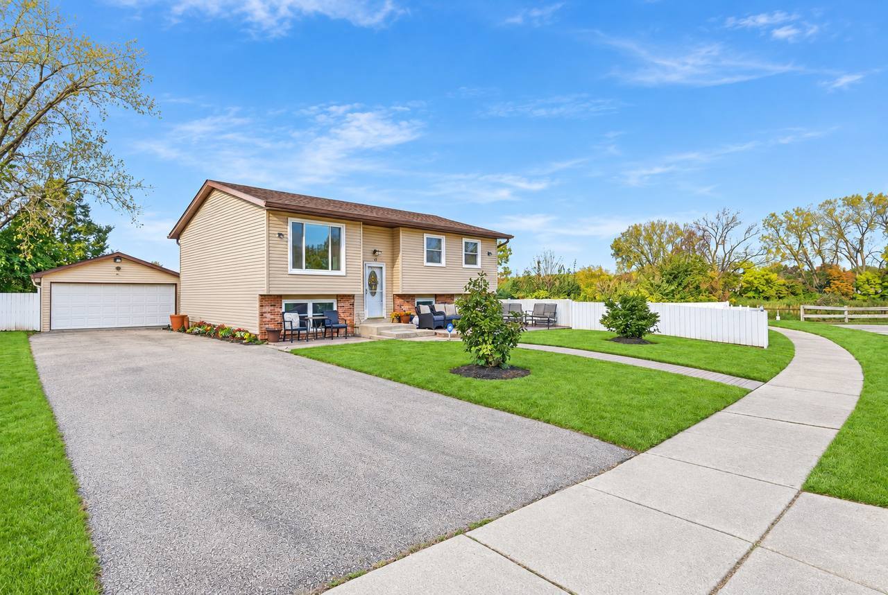141 Plainview Drive — photo