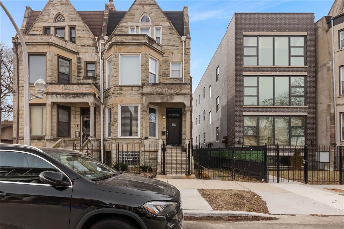 439 E 48th Street, Chicago, IL 60615 — photo 2