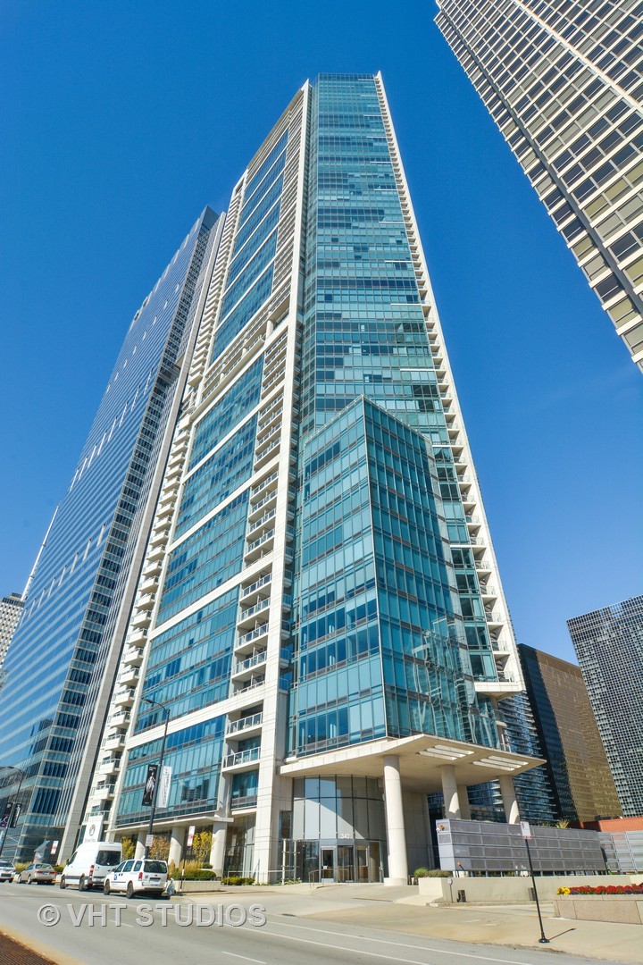 340 E Randolph Street Unit 205 — photo