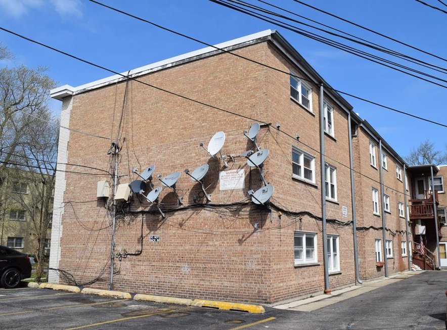 7123 N Damen Avenue Unit 5E — photo